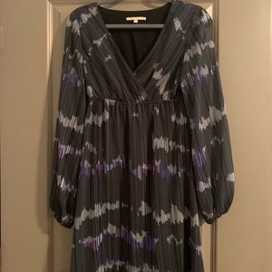 long sleeve Gianni Bini dress